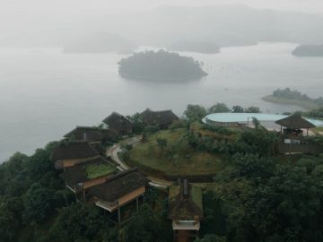 Mountain Shadows Resort