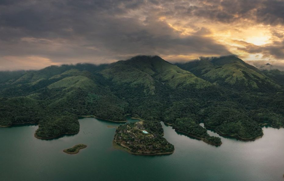 Luxury lake View Villa